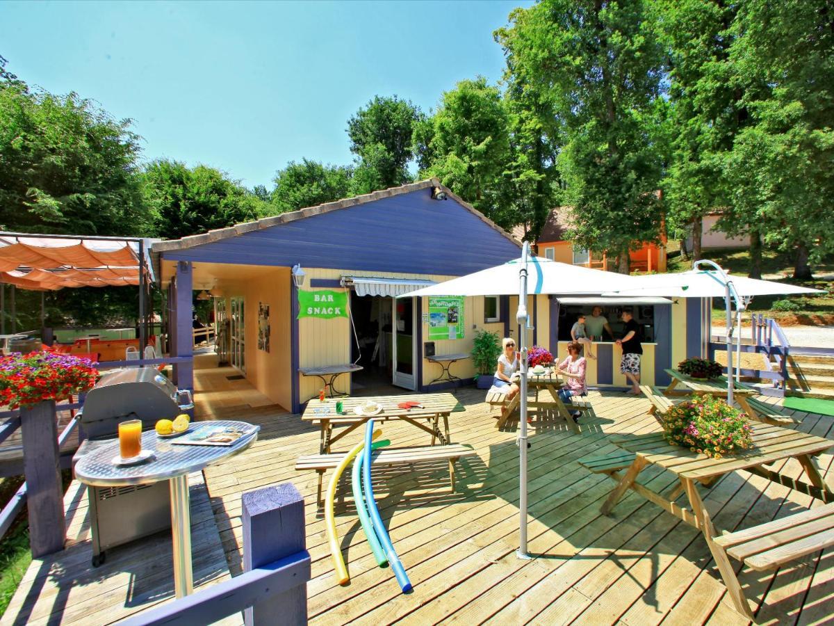 Les Chalets Du Perigord Sarlat-la-Caneda Exterior photo